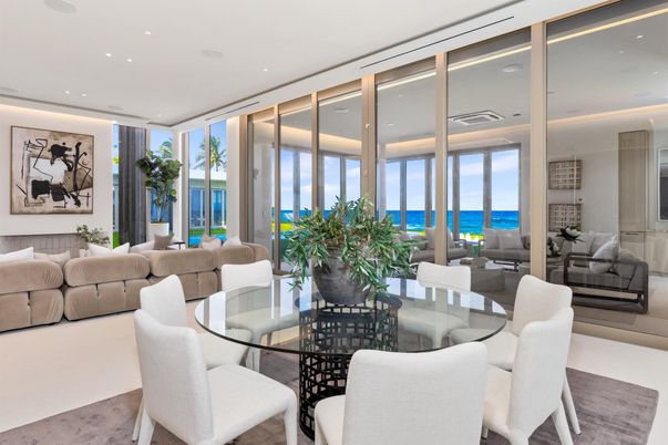 Dining room, Interior, Living room, Recessed Lighting, Water