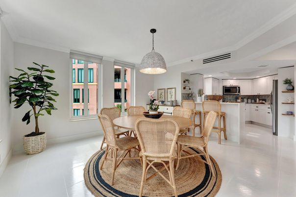 Dining room, Interior, Kitchen, Pendant Lights