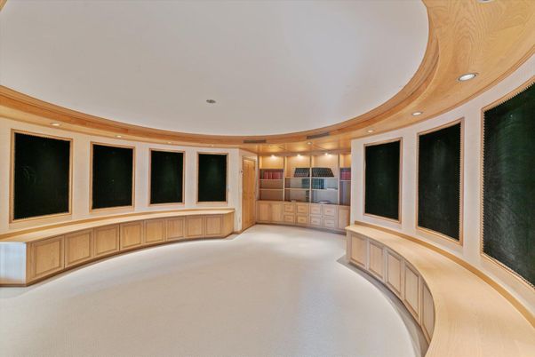 Interior, Recessed Lighting