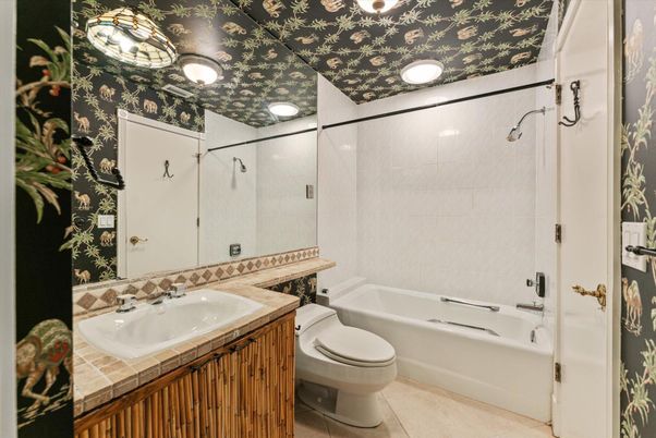 Bathroom, Interior, Recessed Lighting, Tile Countertops