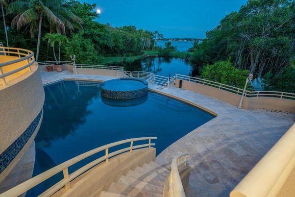 Exterior, Pool, Water