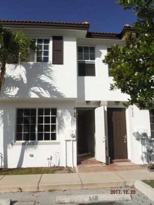 Exterior, Facade, Spanish Mediterranean