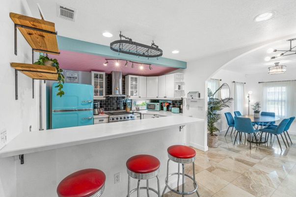 Dining room, Interior, Kitchen, Recessed Lighting