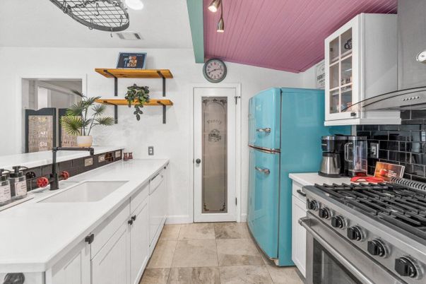 Interior, Kitchen, Recessed Lighting