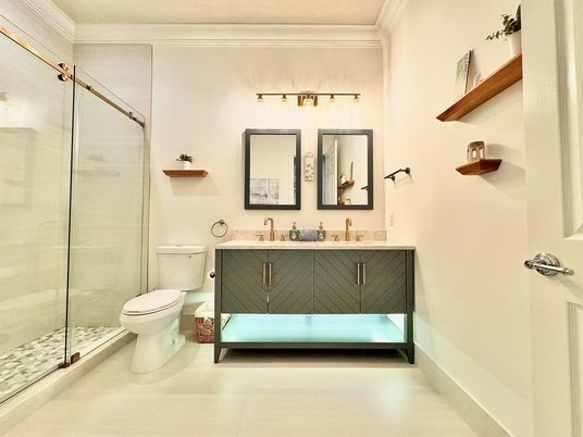 Bathroom, Glass Shower, Interior