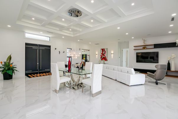 Dining room, Interior, Living room, Marble, Pendant Lights, Recessed Lighting