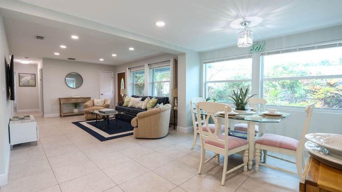 Dining room, Interior, Living room, Recessed Lighting