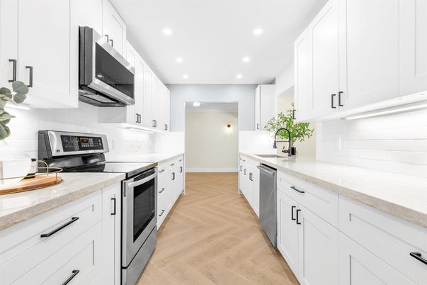 Interior, Kitchen, Recessed Lighting, Wood Texture Flooring