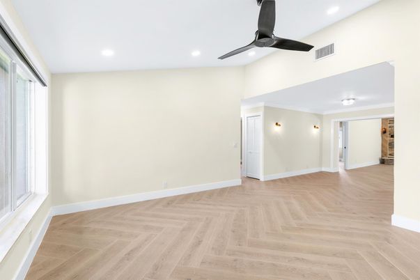 Empty room, Interior, Recessed Lighting, Wood Texture Flooring