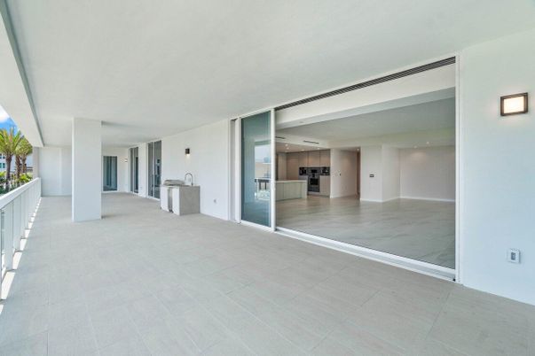 Empty room, Interior, Kitchen