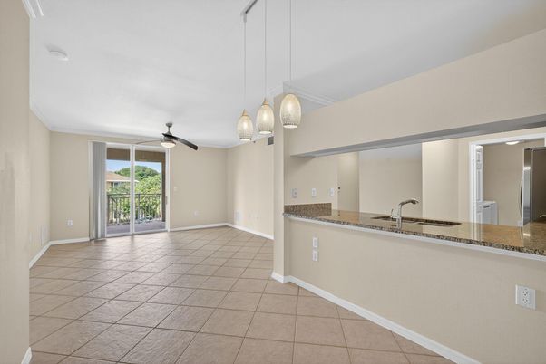 Empty room, Interior, Kitchen, Pendant Lights
