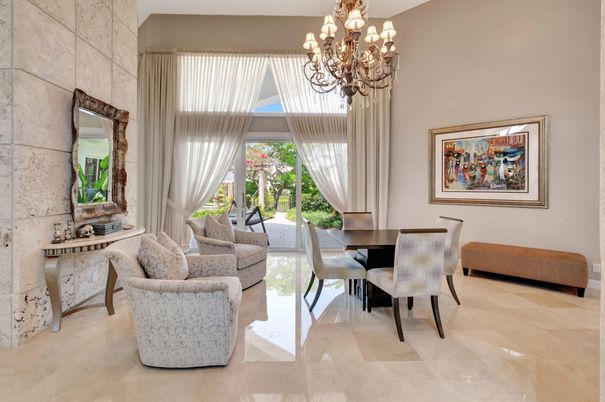 Chandelier, Dining room, Interior, Living room