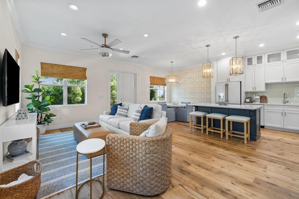 Dining room, Interior, Kitchen, Living room, Pendant Lights, Recessed Lighting, Wood Texture Flooring