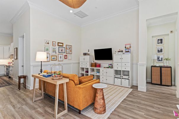 Interior, Living room, Recessed Lighting, Wood Texture Flooring