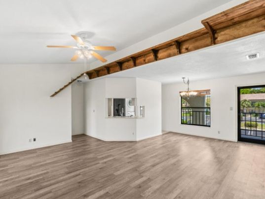 Empty room, Interior, Wooden Beams, Wooden Ceilings, Wood Texture Flooring