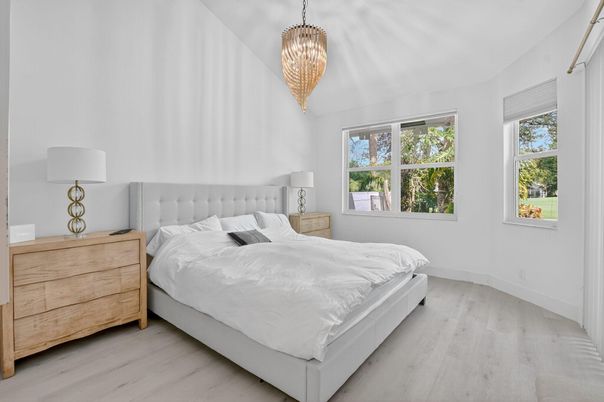 Bedroom, Chandelier, Interior, Pendant Lights, Wood Texture Flooring