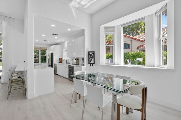 Dining room, Interior, Kitchen, Recessed Lighting, Wood Texture Flooring