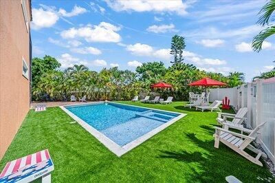 Backyard, Exterior, Pool