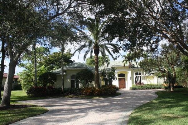 Backyard, Exterior, Facade, Mediterranean