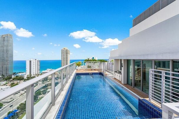 Water, Exterior, Pool, Other, Skyline