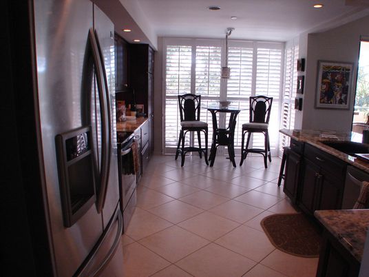 Dining room, Interior, Kitchen, Recessed Lighting