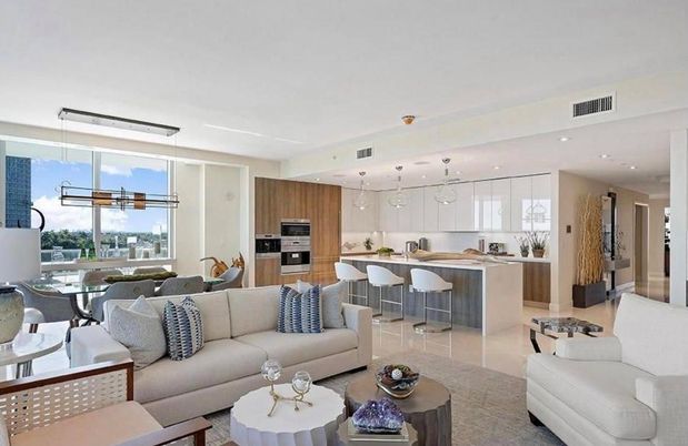 Dining room, Interior, Kitchen, Living room, Pendant Lights, Recessed Lighting, Stainless Steel Appliances