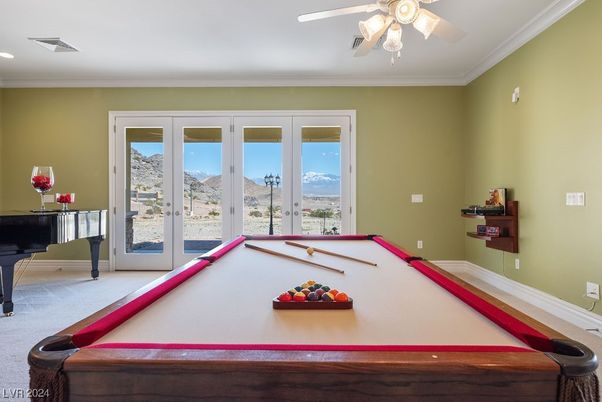 Billiard Table, Game Room, Interior, Recessed Lighting