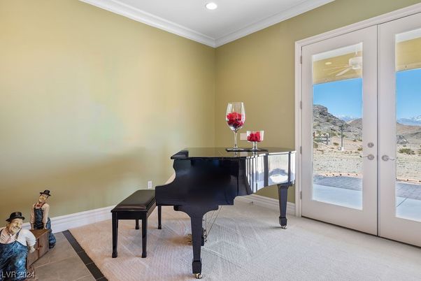 Interior, Piano, Recessed Lighting