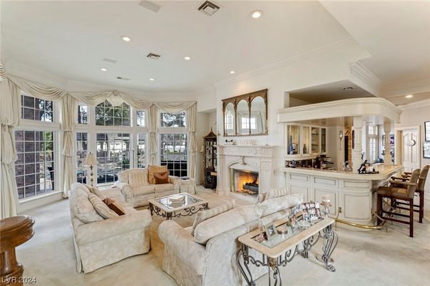 Fireplace, Interior, Living room, Recessed Lighting