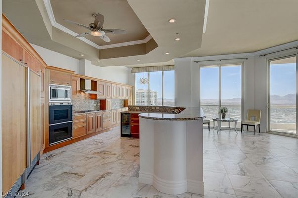 Interior, Kitchen, Marble, Recessed Lighting