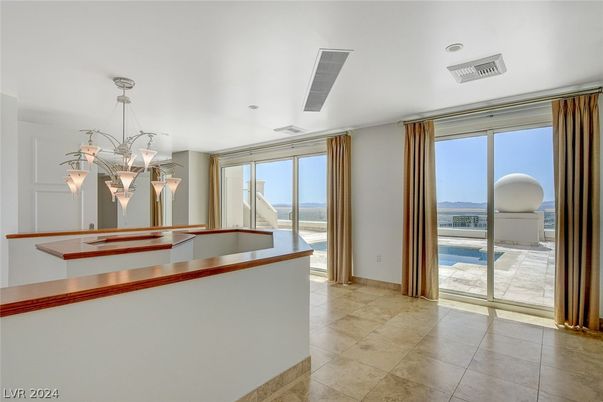 Chandelier, Interior, Recessed Lighting