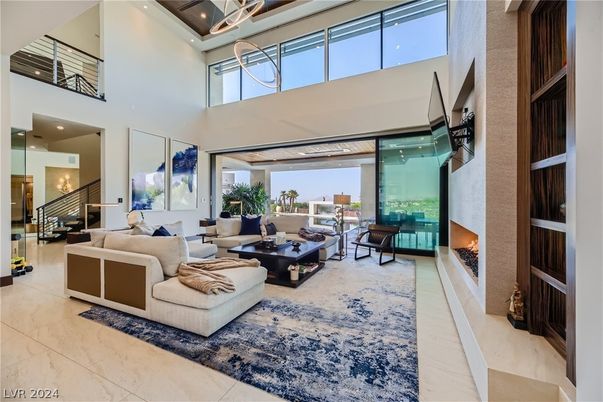 Fireplace, Interior, Living room, Recessed Lighting
