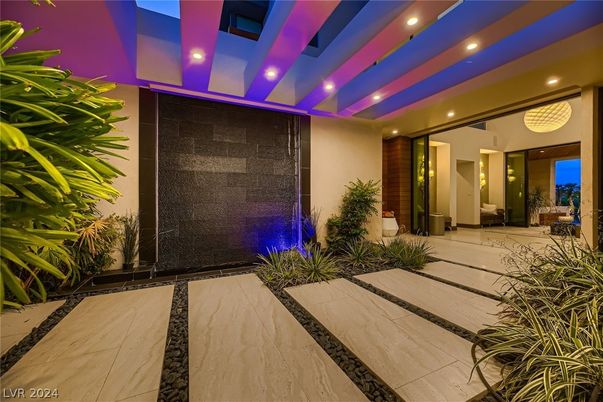 Exterior, Recessed Lighting