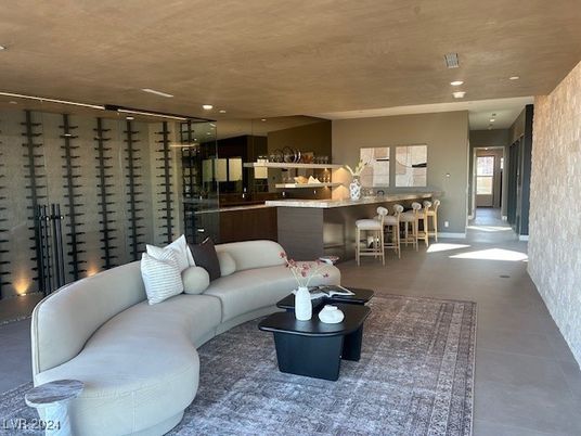 Interior, Kitchen, Living room, Pendant Lights, Recessed Lighting, Wine Storage