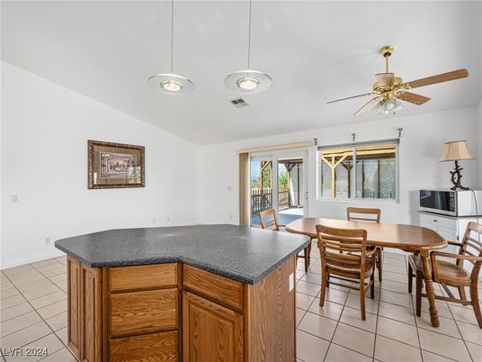 Dining room, Interior, Pendant Lights