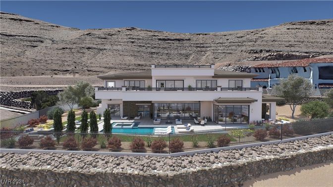 Exterior, Facade, Pool, Mediterranean
