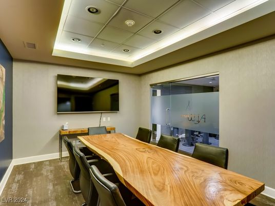 Dining room, Interior, Recessed Lighting