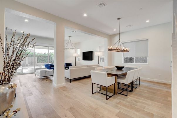 Chandelier, Dining room, Interior, Living room, Pendant Lights, Recessed Lighting, Wood Texture Flooring