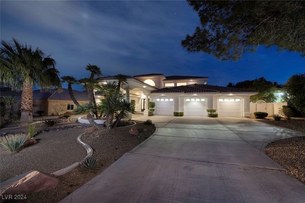 Attached, Backyard, Exterior, Facade, Mediterranean