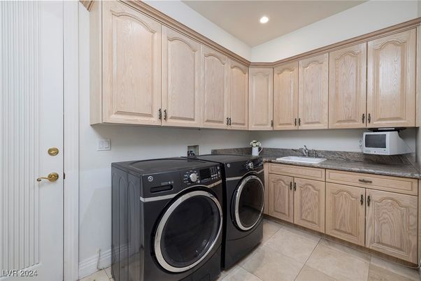 Interior, Recessed Lighting, Washer