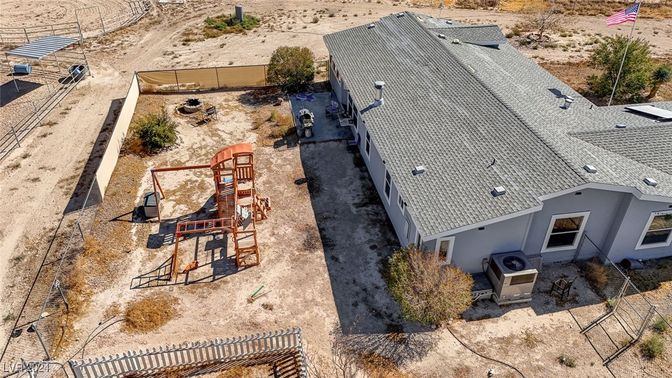 Exterior, Drone