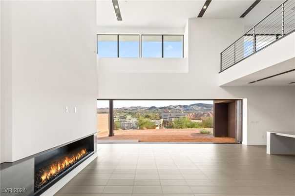 Fireplace, Interior
