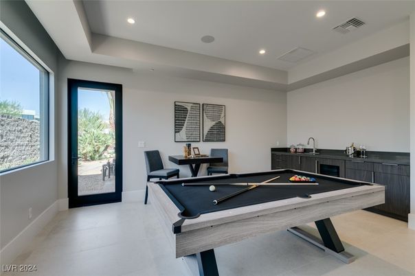 Billiard Table, Game Room, Interior, Recessed Lighting