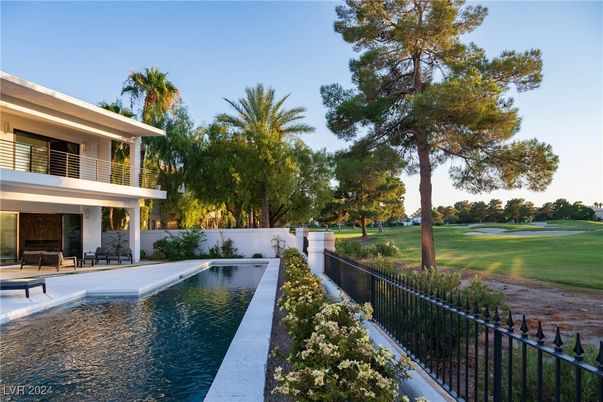 Backyard, Exterior, Pool