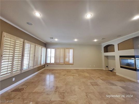 Empty room, Interior, Recessed Lighting
