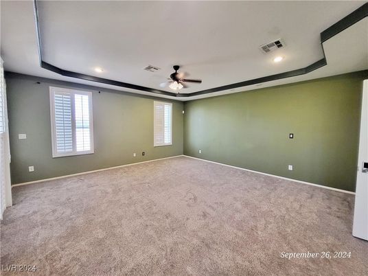 Empty room, Interior, Recessed Lighting