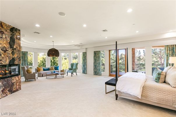 Bedroom, Fireplace, Interior, Living room, Pendant Lights, Recessed Lighting