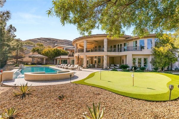 Backyard, Exterior, Pool