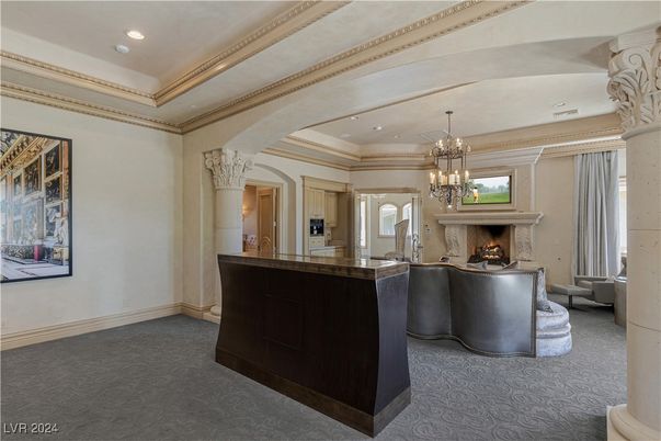 Chandelier, Fireplace, Interior, Recessed Lighting