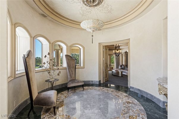 Chandelier, Interior